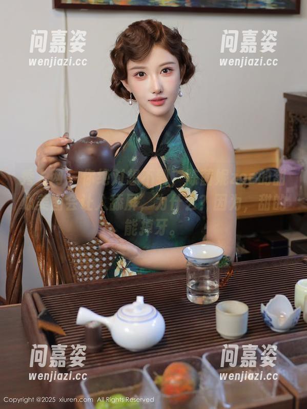 秀人网-陈茜妮zoe 秀人网 - 你绝对想不到,陈茜妮zoe的甜心美图会让人舔屏,为什么?因为,甜的能掉牙。