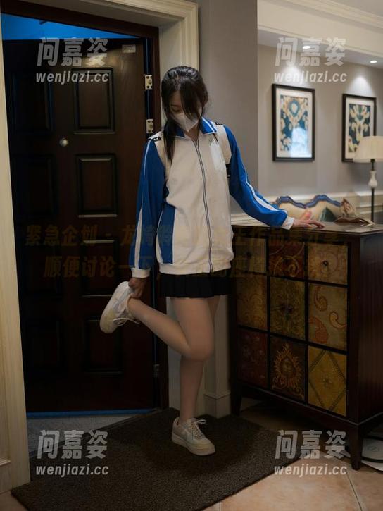 紧急企划 - 龙崎聆音的女王作品集分享，顺便讨论一下，女王的座椅换不换？