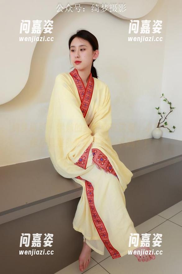 绮梦摄影-小艺 绮梦摄影 - 学妹的美丽就在这里,小艺的作品集准备接受轰炸,下吗?!