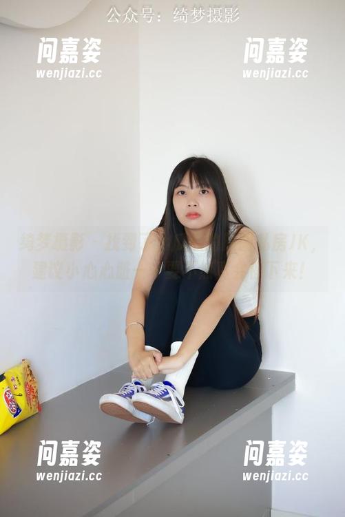 绮梦摄影 - 找到了，瓜瓜的原图私房JK，建议小心心脏——要不然真会停下来！