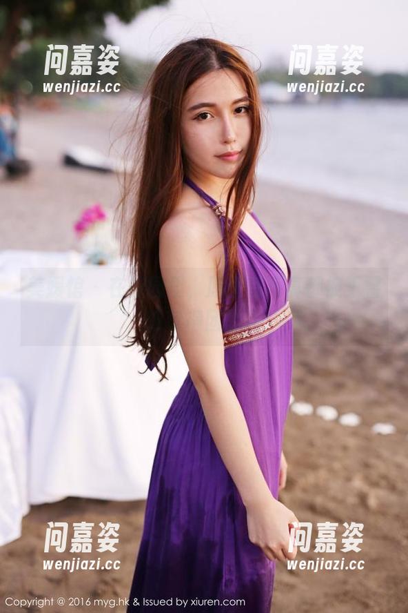 美媛馆-王馨瑶 美媛馆 - 在校园里,原图和写真都被王馨瑶玩得团团转