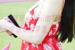 美媛馆 – 王馨瑶yanni的写真，让我恍若置身于一个温柔的梦里，恰巧不想醒来
