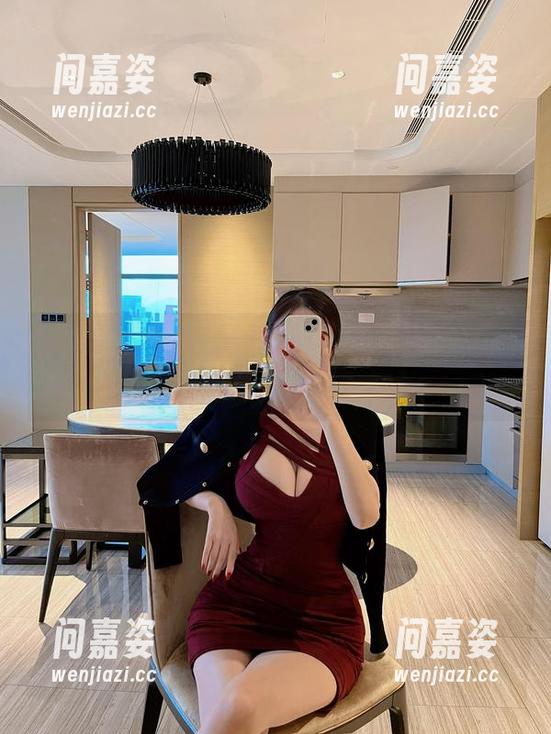 微密圈 - 脸红Dearie的私拍作品，真是把我带进了一个“美到炸裂”的次元。