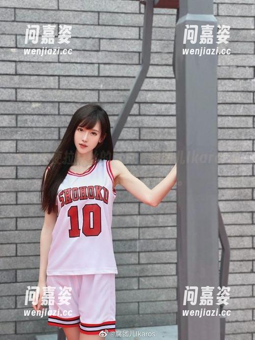大元素使拉克丝的写真，腐团儿Ikaros直接把我撩得没方向感。