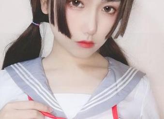 别说我只给你全套雅儿贝德私服，芋圆侑子还特意加了下载的‘惊喜’！