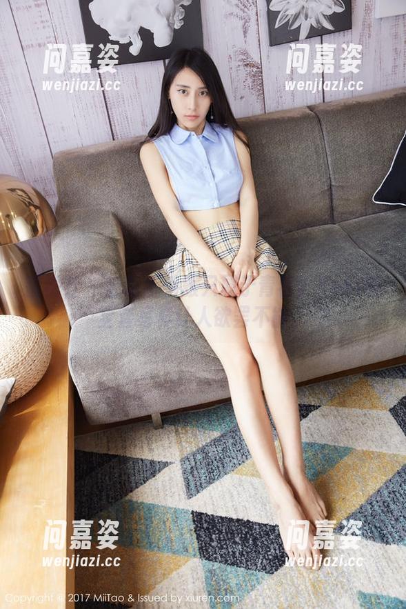 蜜桃社-Suki 蜜桃社 - 谁说水手服只属于青春?Suki的全套写真让人欲罢不能。