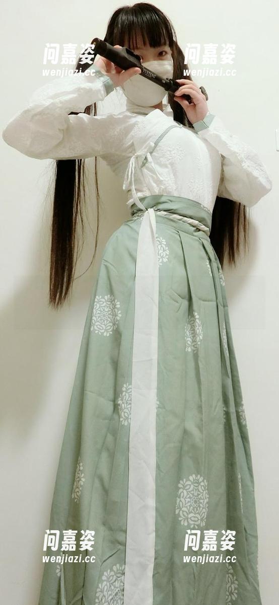 不可抗拒！西尔酱的最新原图，青草水手服让人忘记自己是谁