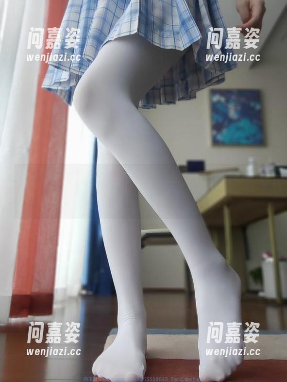西尔酱 听说西尔酱的黑丝全集没见过,今儿个满足你的小好奇