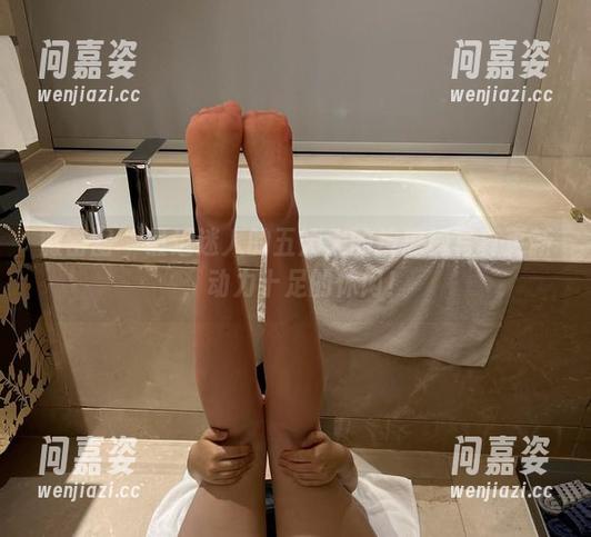 微密圈 - 最近迷人的五姨太的按摩椅写真更新，动力十足的休闲！