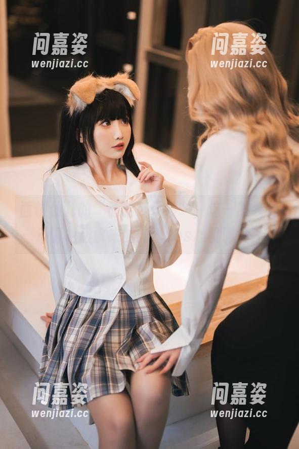 面饼仙儿的“德丽莎婚纱”，这一服装是从面包店拿来的嘛？cos心机满满！