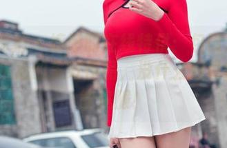 魔镜街拍 – 婷婷的在线特供：包臀灰裙+薄丝=午后的美好作品，没什么好说的，只能佩服！
